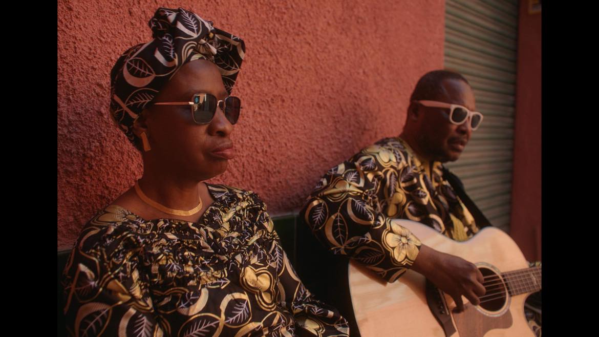 Amadou a Mariam – nevidiaci pár z Mali